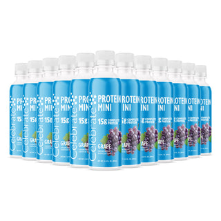 Viac fliaš Celebrate Protein Mini s príchuťou hrozna na bielom pozadí